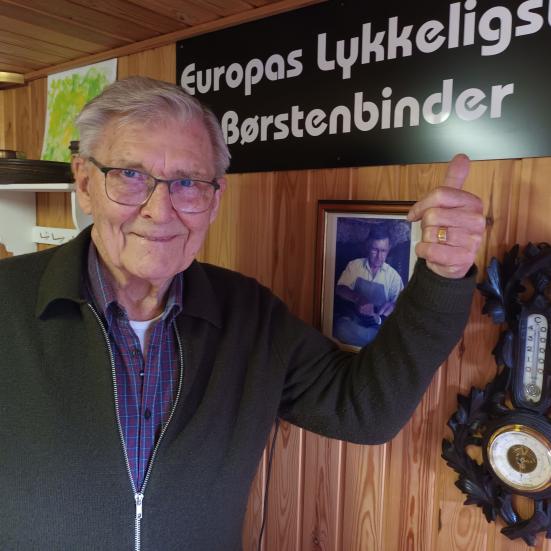 Erindringscafé: En børstenbinders bekendelser v/ Svend Aage Kempf